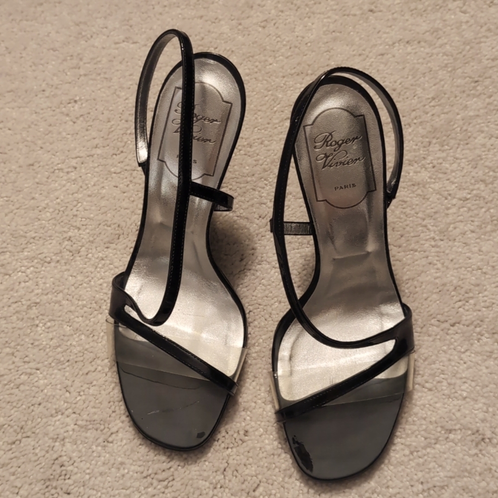 Roger Vivier 4" Patent Leather Heels 37.5